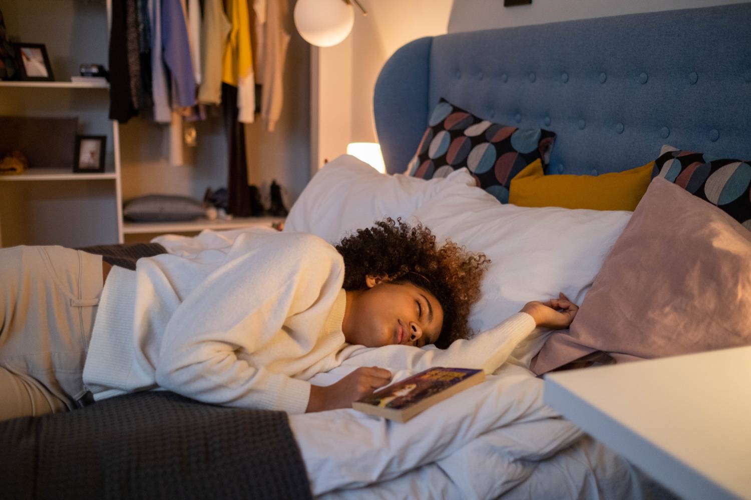 The Beautifying Benefits of Sleep and How to Get Better Sleep (Tonight!)